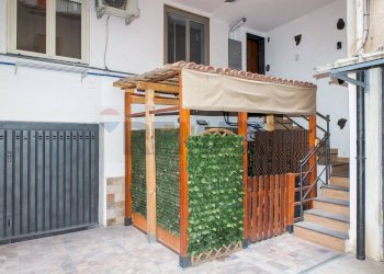 Casa all\'aperto - Quadrilocale Via Abate Ferrara
 
64, Catania - foto 5