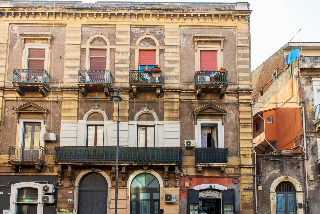 Edificio all\'aperto - Bilocale Via Plebiscito
 
67, Catania - foto 1