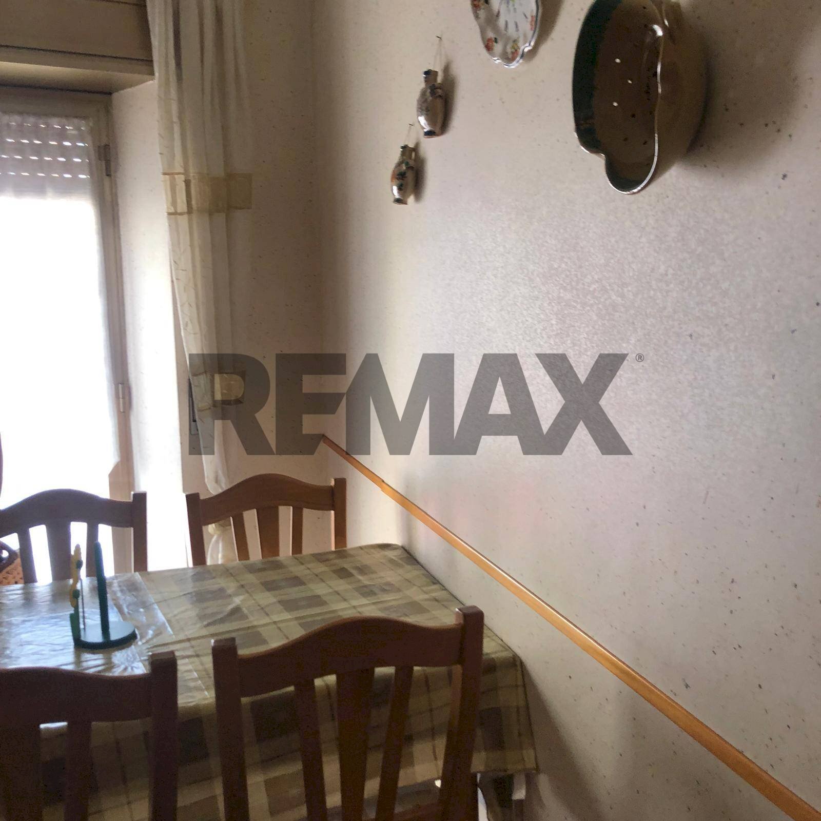 Sala da pranzo - Semi-detached house Via Stovigliai
27/29, Caltagirone - photo 2