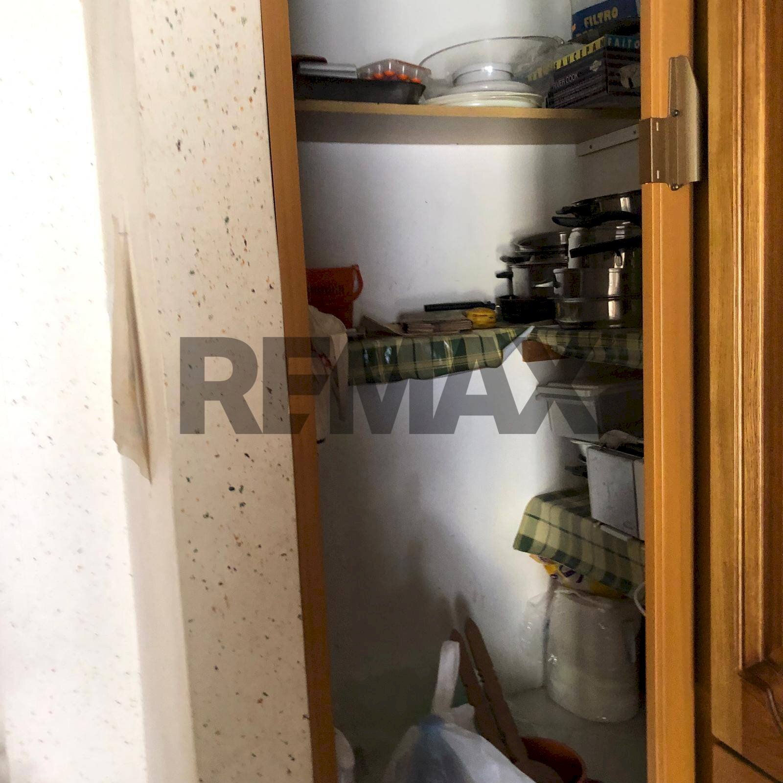 Dispensa di stoccaggio - Semi-detached house Via Stovigliai
27/29, Caltagirone - photo 3