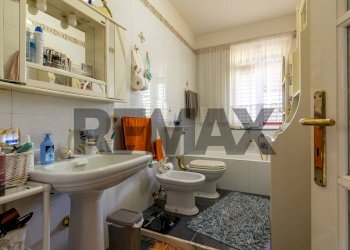 Bagno - Casa indipendente Via Giacomo Leopardi
 
1, Melilli - foto 16