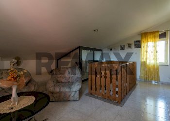 Soggiorno - Casa indipendente Via Giacomo Leopardi
 
1, Melilli - foto 25