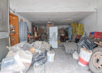 Dispensa di stoccaggio - Independent house Via Acquanuova
 
250, Caltagirone - photo 21