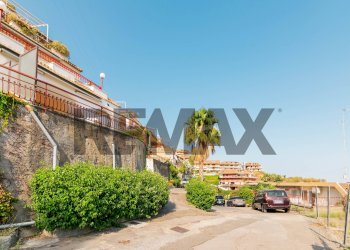 Edificio all\'aperto - Apartment Via Contrada Sillemi
 
4, Letojanni - photo 6