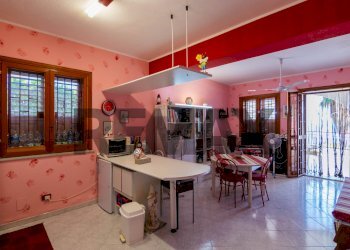 Sala da pranzo - Apartment Via Contrada Sillemi
 
4, Letojanni - photo 16