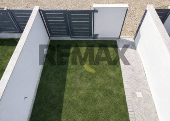 Giardino - Villa a Schiera via monte civetta
 
10, Nettuno - foto 20