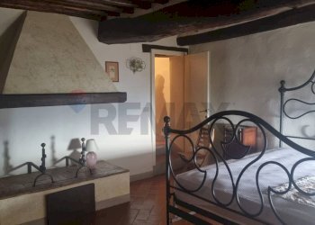 Camera / camera da letto - Rustic via iv novembre
 
36, Bucine - photo 6