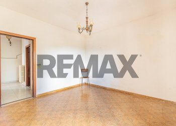 Stanza vuota - Casa semi indipendente Frazione San Giovanni
 
36, Fabriano - foto 6
