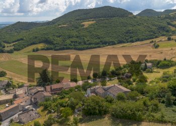 Vista delle montagne - Casa semi indipendente Frazione San Giovanni
 
36, Fabriano - foto 29