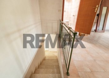 Scale - Casa semi indipendente Frazione San Giovanni
 
36, Fabriano - foto 52