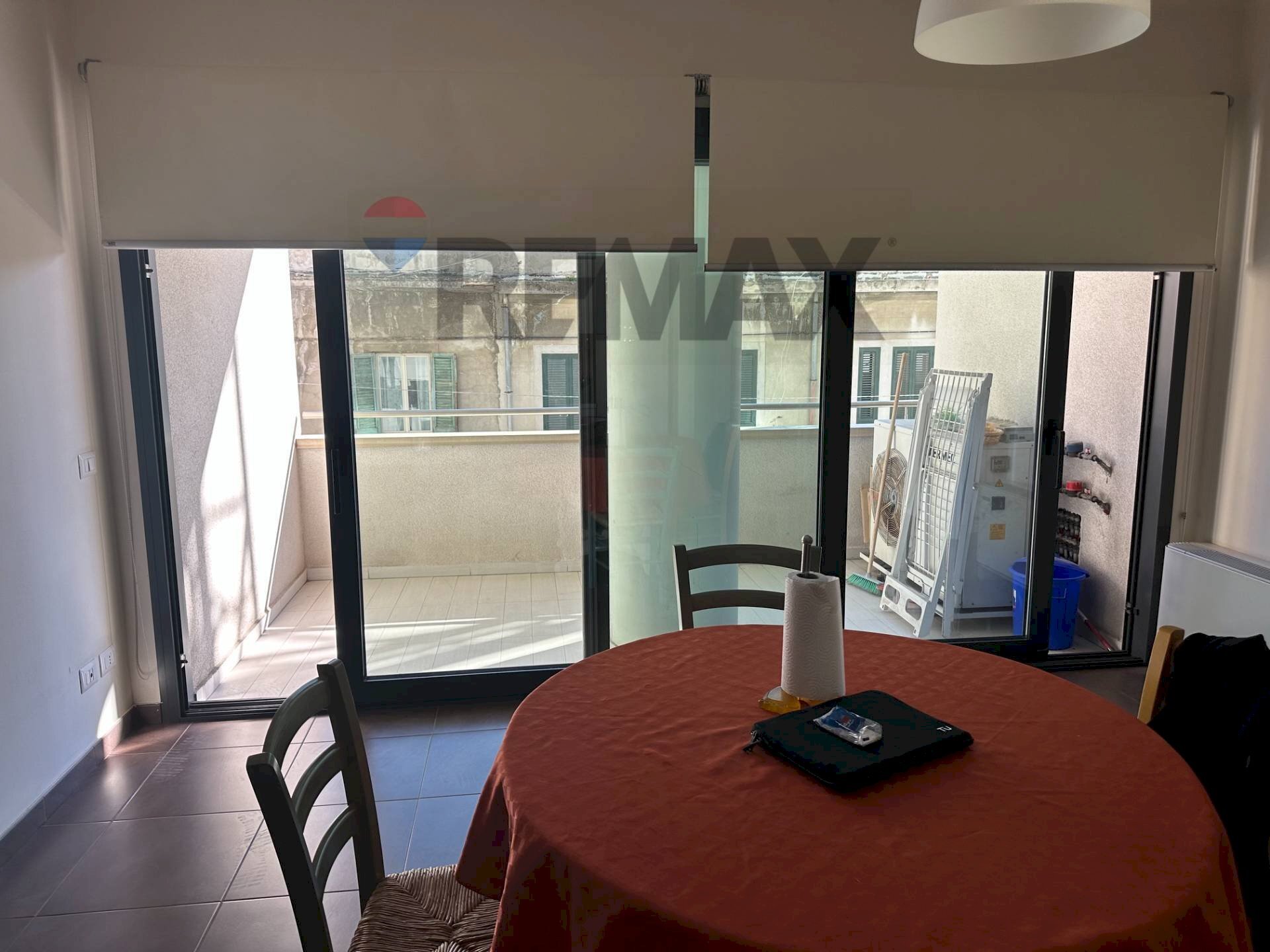 Sala da pranzo - Three-room apartment Via Placido Samperi
 
1, Messina - photo 3