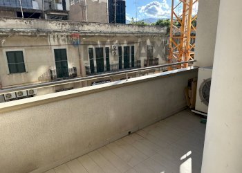 Balcone - Three-room apartment Via Placido Samperi
 
1, Messina - photo 20
