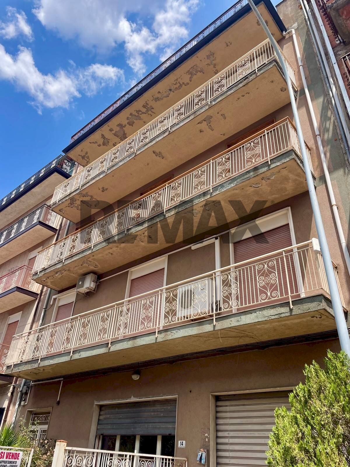 Edificio all\'aperto - Four-room apartment Via Carlo Alberto della chiesa
 
12, Randazzo - photo 1