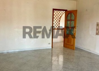Stanza vuota - Four-room apartment Via Carlo Alberto della chiesa
 
12, Randazzo - photo 21