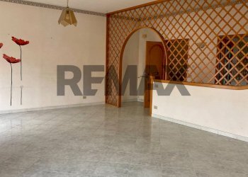 Stanza vuota - Four-room apartment Via Carlo Alberto della chiesa
 
12, Randazzo - photo 28
