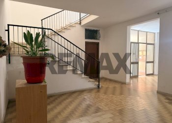 Scale - Apartment VIA CORRADO CAGLI
 
4, Taormina - photo 9