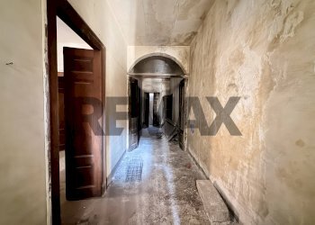 Hall / corridoio - Independent house via Cristoforo Colombo
 
87, Riposto - photo 20
