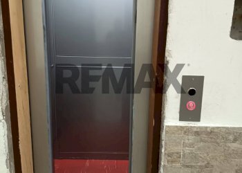 Dettagli - Appartamento Viale Moncada
 
10, Catania - foto 2