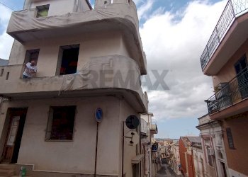 Edificio all\'aperto - Casa indipendente via Magenta
 
218, Canicattini Bagni - foto 4