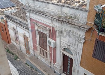 Edificio all\'aperto - Casa indipendente via Magenta
 
218, Canicattini Bagni - foto 23