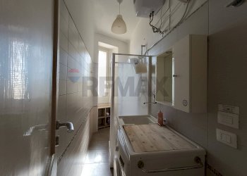 Bagno - Trilocale via Cuma
 
5, Siracusa - foto 5