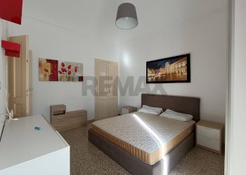 Camera / camera da letto - Trilocale via Cuma
 
5, Siracusa - foto 8
