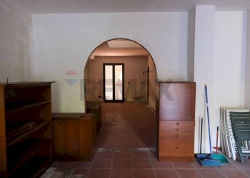 Hall / corridoio - Villa via mario cutelli
 
3, Pedara - foto 14