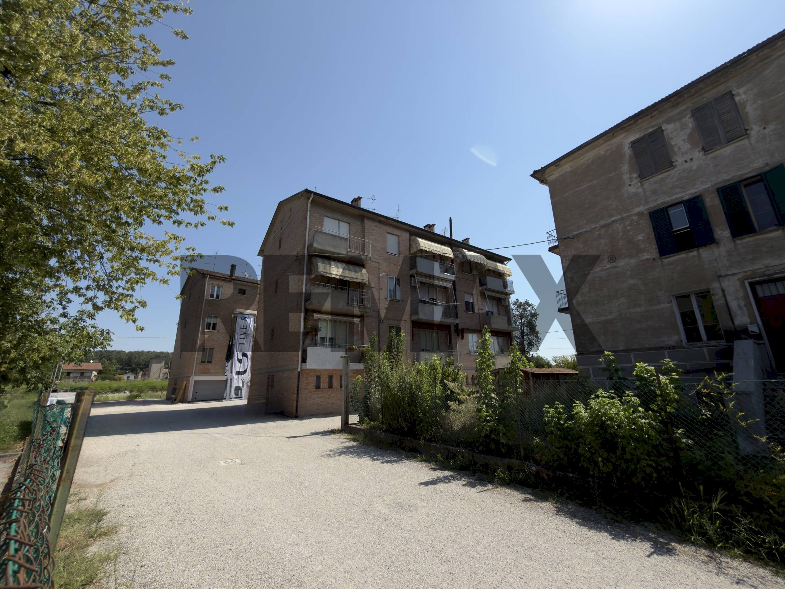 Edificio all\'aperto - Four-room apartment Via Antenore Soffritti
 
9, Ferrara - photo 1