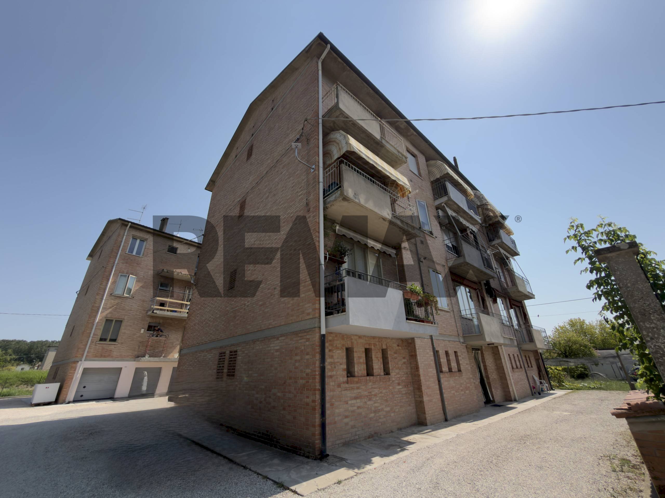 Edificio all\'aperto - Four-room apartment Via Antenore Soffritti
9, Ferrara - photo 2