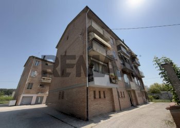 Edificio all\'aperto - Four-room apartment Via Antenore Soffritti
 
9, Ferrara - photo 2