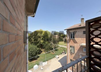 Balcone - Four-room apartment Via Antenore Soffritti
 
9, Ferrara - photo 25