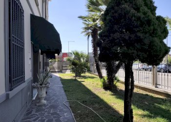 Giardino - Three-room apartment Via Darsena
 
94, Ferrara - photo 19