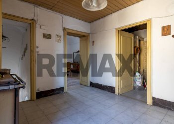 Hall / corridoio - Casa indipendente Via Monastero
 
24, Ferla - foto 6