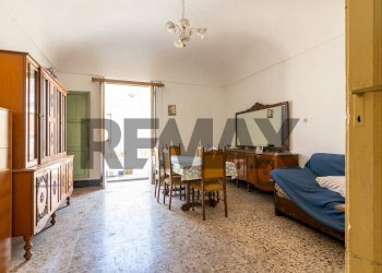 Sala da pranzo - Casa indipendente Via Monastero
 
24, Ferla - foto 27