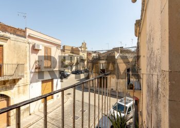 Balcone - Casa indipendente Via Monastero
 
24, Ferla - foto 32
