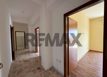 Hall / corridoio - Apartment Via Sebastiano Olivieri
37, Siracusa - photo 4