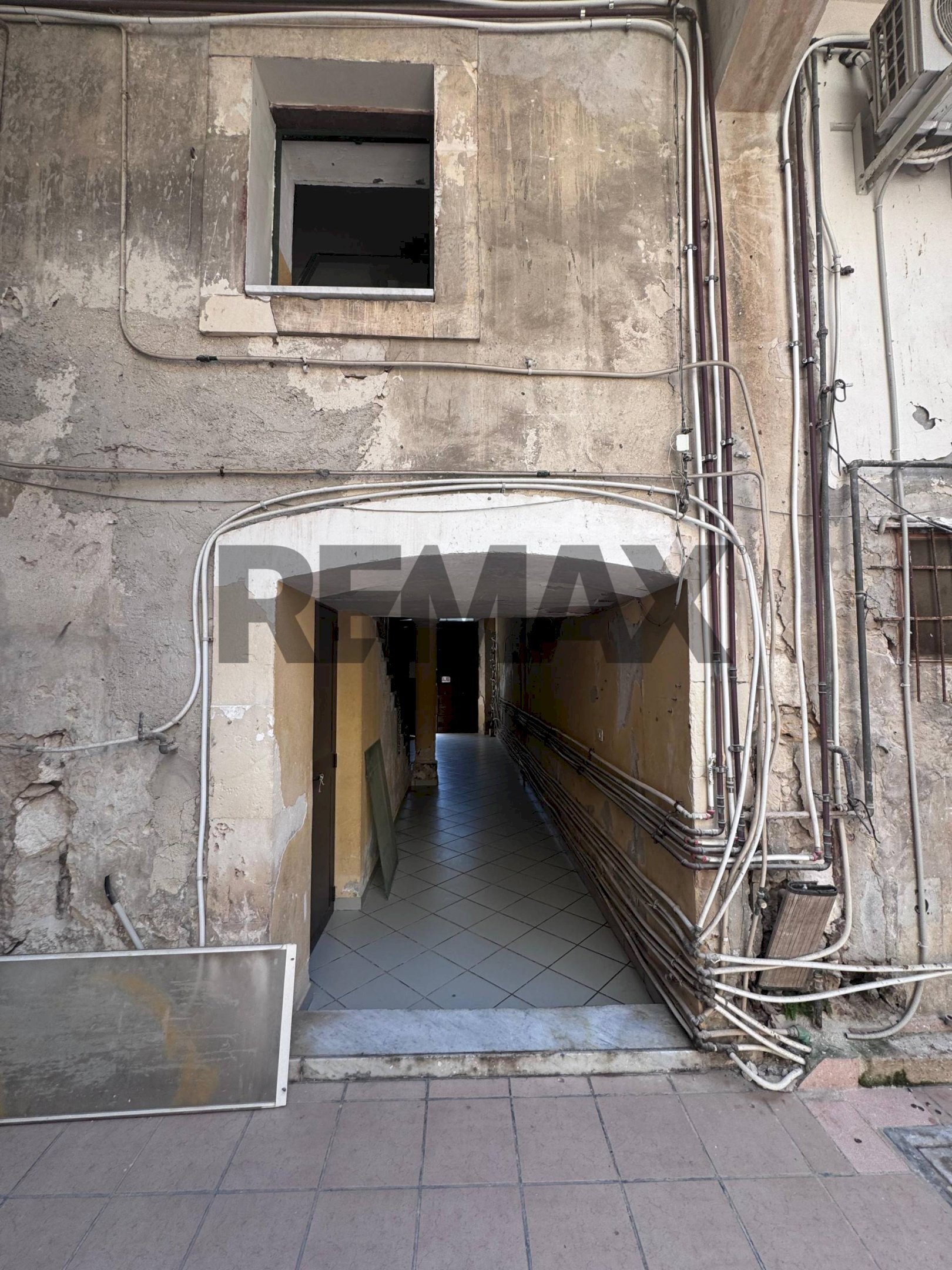 Edificio all\'aperto - One-room apartment via F. Cordova
8, Siracusa - photo 2