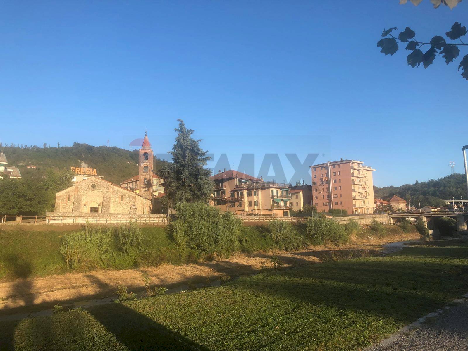 Edificio all\'aperto - Apartment Via Delfino
10, Millesimo - photo 3