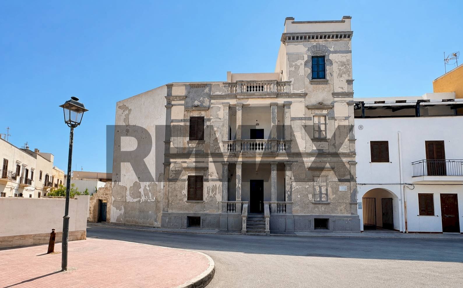 Edificio all\'aperto - Casa semi indipendente Lungomare Duilio
 
22, Favignana - foto 1