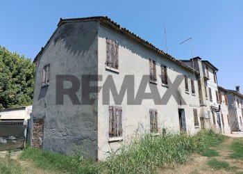 Casa all\'aperto - Rustico Via Zampine
 
59, Stienta - foto 1