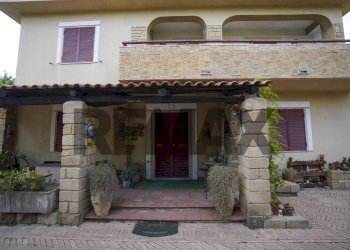 Casa all\'aperto - Villa Via Nazioni Unite
 
190, Crotone - foto 1