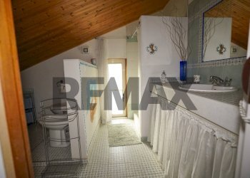 Bagno - Villa Via Nazioni Unite
 
190, Crotone - foto 20
