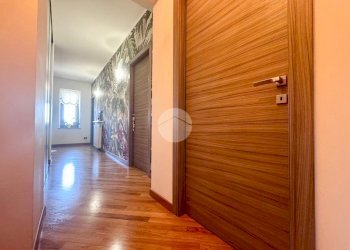 Four-room apartment Via volturno, Orbassano - photo 11
