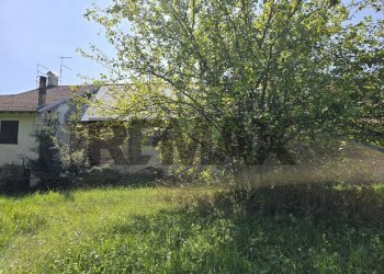 Giardino - Rustico Via Pezzé
 
123, Lamon - foto 36