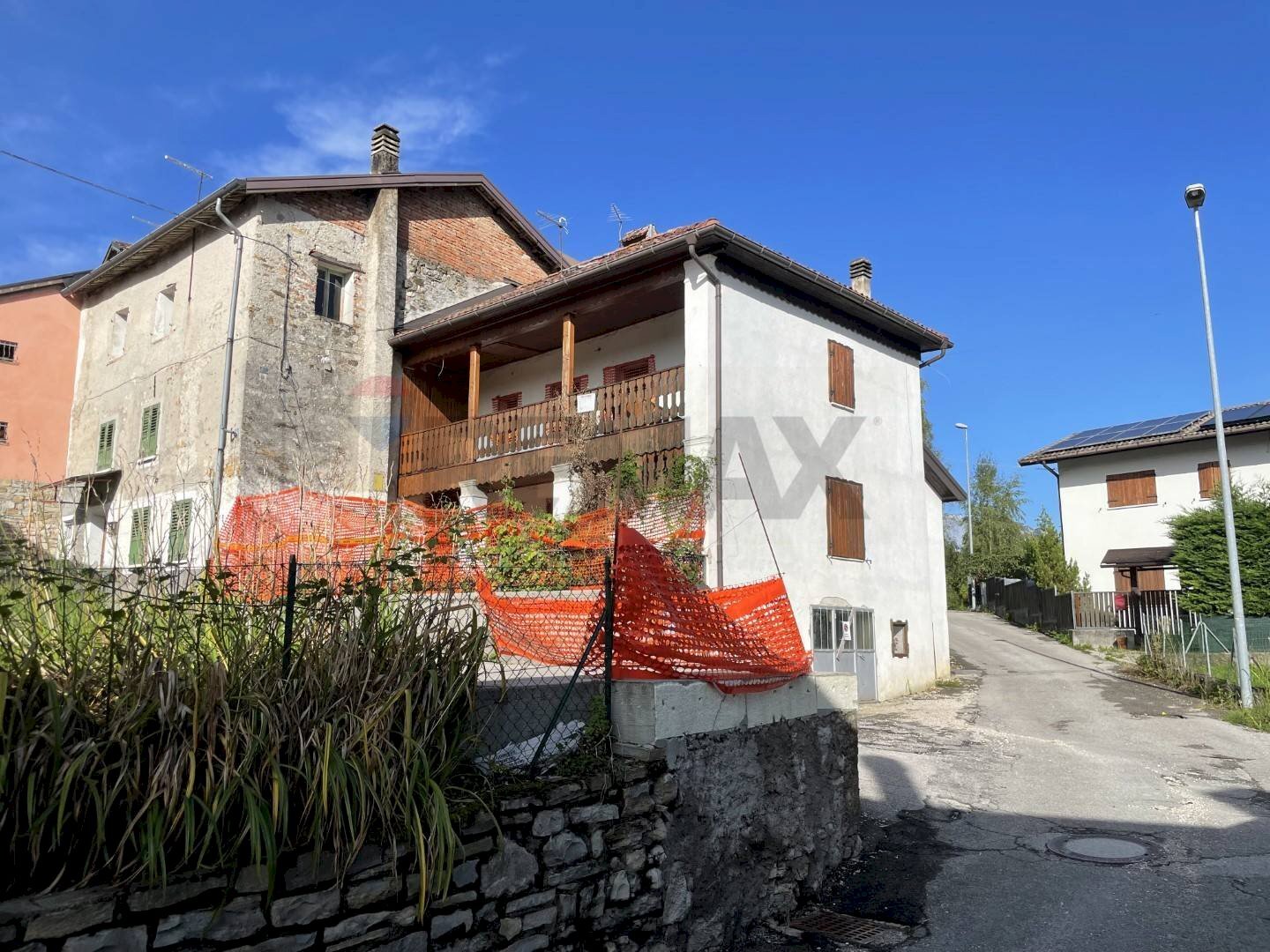 Edificio all\'aperto - Semi-detached house Via Antole
 
15, Belluno - photo 2