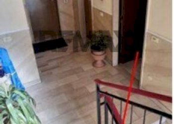 Ricezione / Lobby - Appartamento via Giacomo de Medici
 
66, Magenta - foto 1