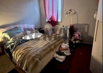 Camera / camera da letto - Attic via Sant'Anna
 
24, Solaro - photo 3