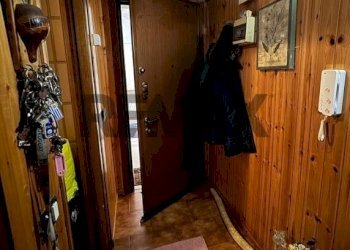 Hall / corridoio - Attic via Sant'Anna
 
24, Solaro - photo 5
