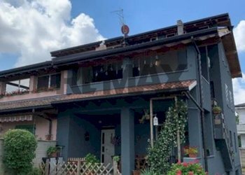 Casa all\'aperto - Casa semi indipendente via Ruggero Leoncavallo
 
10, Canegrate - foto 1