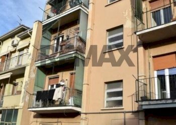 Edificio all\'aperto - Three-room apartment Via Carlo Morbio
 
8b, Novara - photo 2